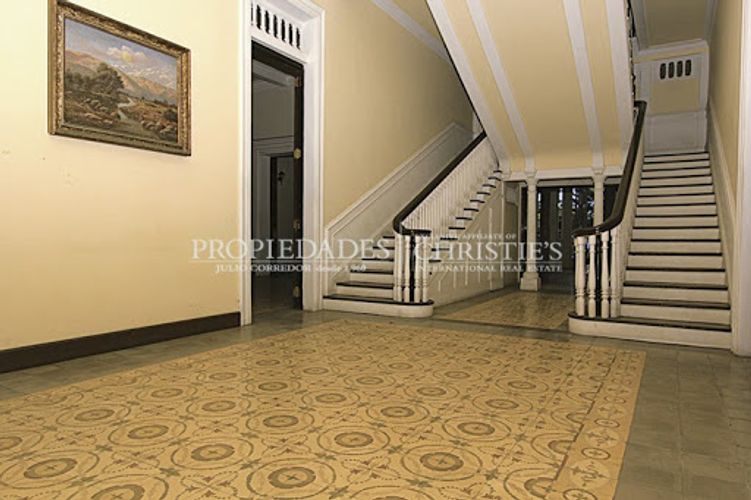 Casa de 8 alcobas en venta en Manga, Cartagena, 862 m² · foto 7 de 9