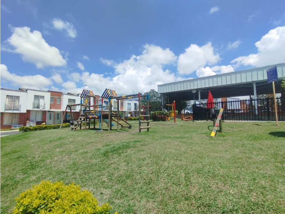 Casa en venta en San Jose Sur, Pereira · foto 17 de 23