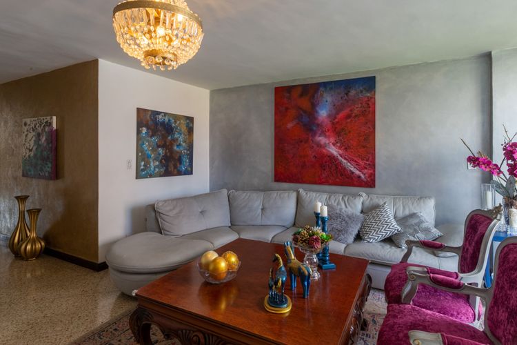 Apartamento de 3 alcobas en venta en San Joaquín, Medellín, 165 m² · foto 3 de 24