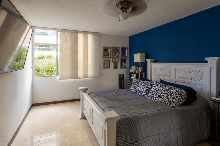 Apartamento de 3 alcobas en venta en San Joaquín, Medellín, 165 m² · foto 13 de 24