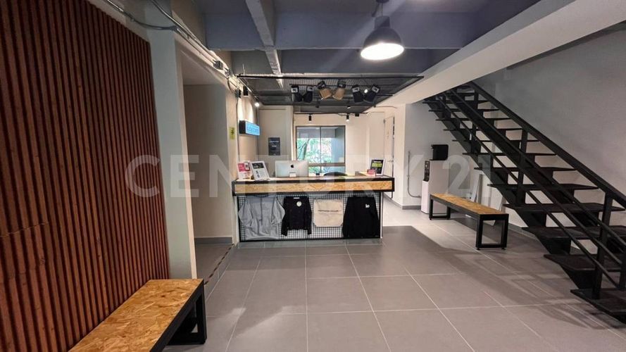 Local en arriendo en Las Lomas, Medellín, 160 m² · foto 5 de 17