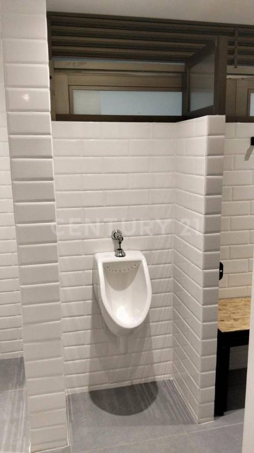 Local en arriendo en Las Lomas, Medellín, 160 m² · foto 11 de 17