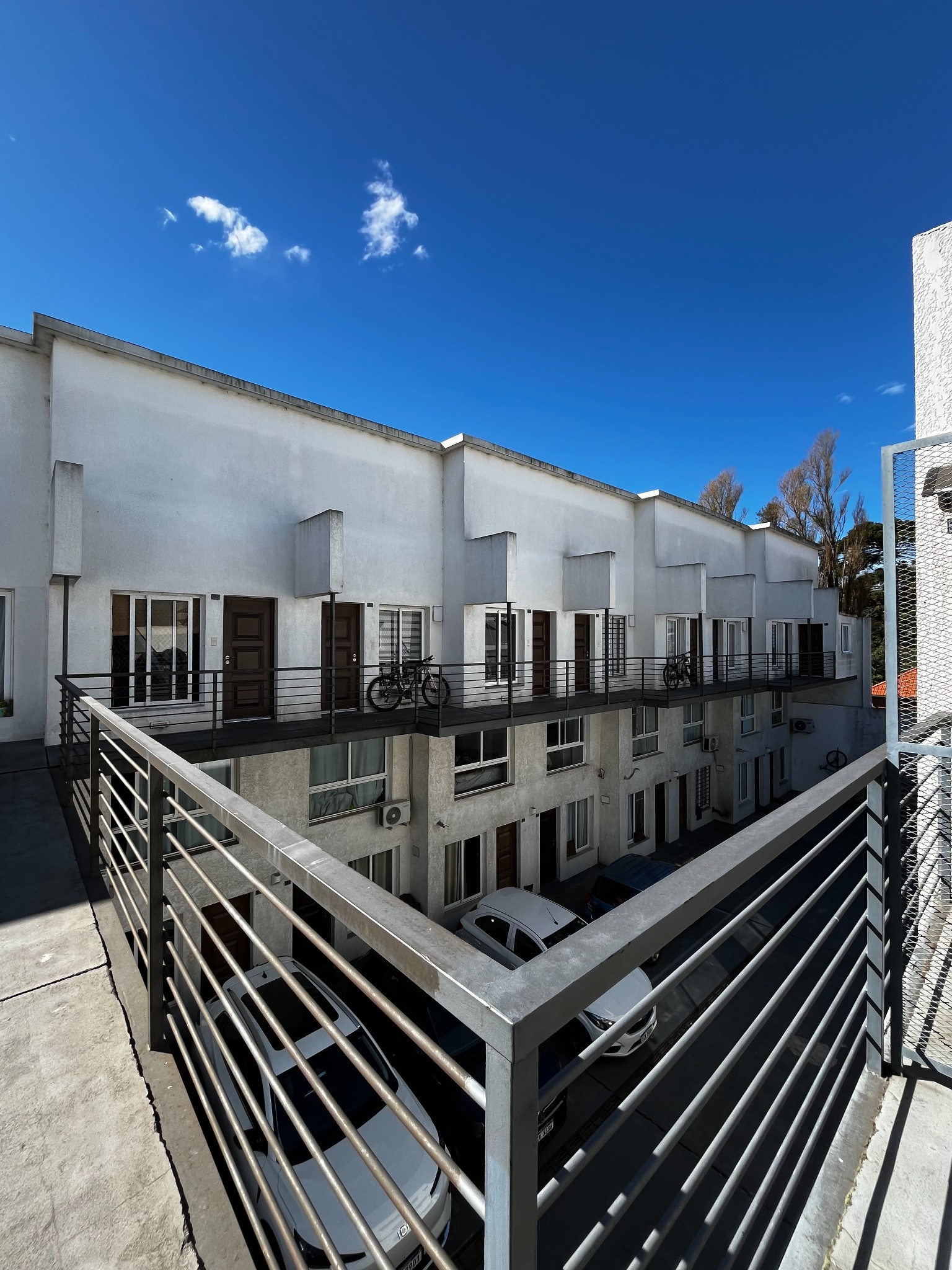 ALQUILO PRECIOSO APTO DUPLEX 1 DORMITORIO CON AZOTEA Y PARRILLERO CERCA PRADO