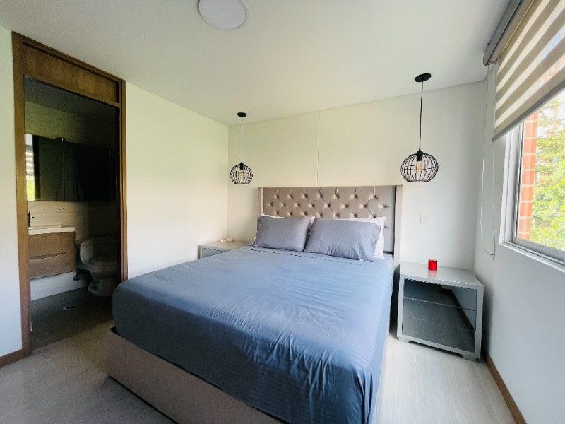 Apartamento en venta en Los Naranjos, Envigado · foto 9 de 19