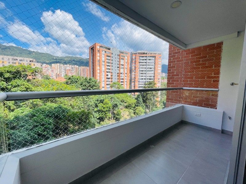 Apartamento en venta en Los Naranjos, Envigado · foto 15 de 19