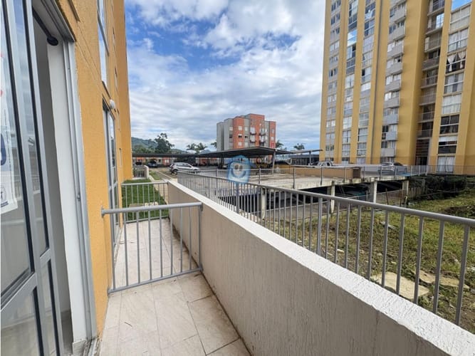 Apartamento de 3 alcobas en venta en Ub. Bombay Et. Iii, Dosquebradas, 56 m² · foto 5 de 24