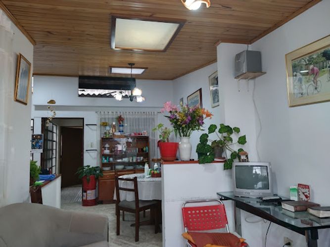 Casa de 4 alcobas en venta en San Ignacio, Bogotá, 222 m² · foto 2 de 17