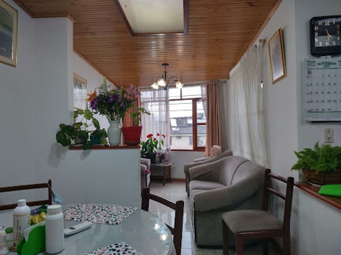 Casa de 4 alcobas en venta en San Ignacio, Bogotá, 222 m² · foto 3 de 17