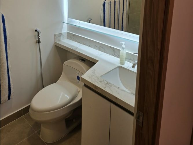 Apartamento de 3 alcobas en arriendo en Villa Carlota, Medellín, 80 m² · foto 6 de 12