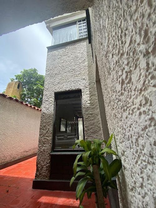 Casa de 4 alcobas en venta en Pontevedra, Bogotá, 220 m² · foto 2 de 12