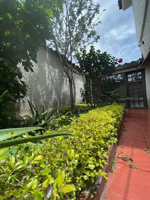 Casa de 4 alcobas en venta en Pontevedra, Bogotá, 220 m² · foto 3 de 12