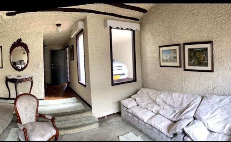 Casa de 4 alcobas en venta en Pontevedra, Bogotá, 220 m² · foto 5 de 12