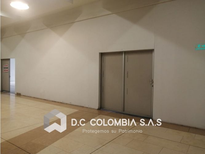 Local en venta en Toscana, Ibagué, 621 m² · foto 6 de 24