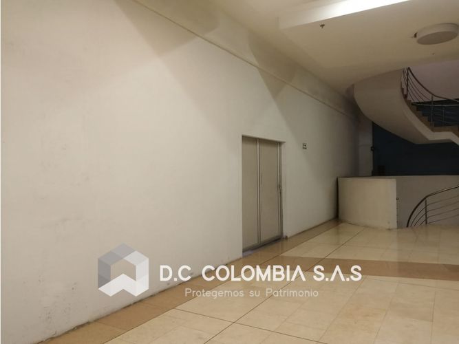 Local en venta en Toscana, Ibagué, 621 m² · foto 7 de 24