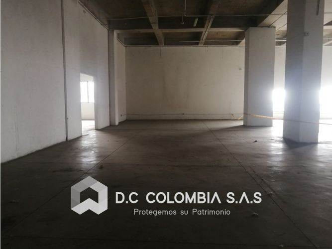 Local en venta en Toscana, Ibagué, 621 m² · foto 10 de 24