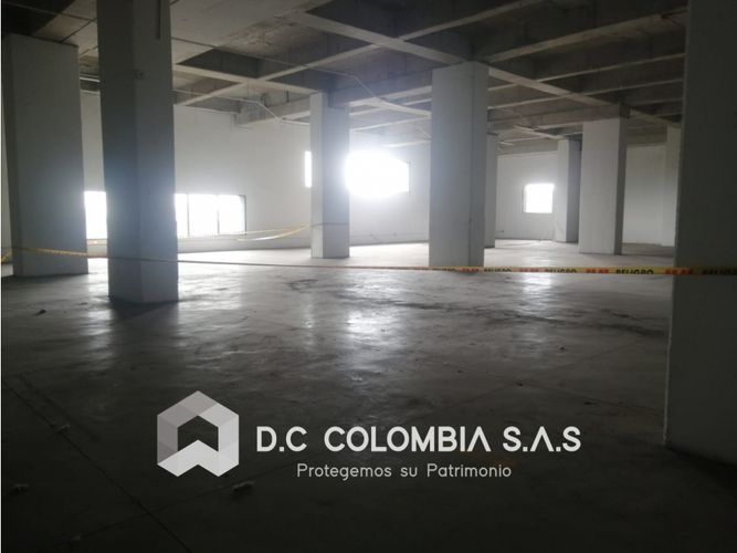 Local en venta en Toscana, Ibagué, 621 m² · foto 11 de 24