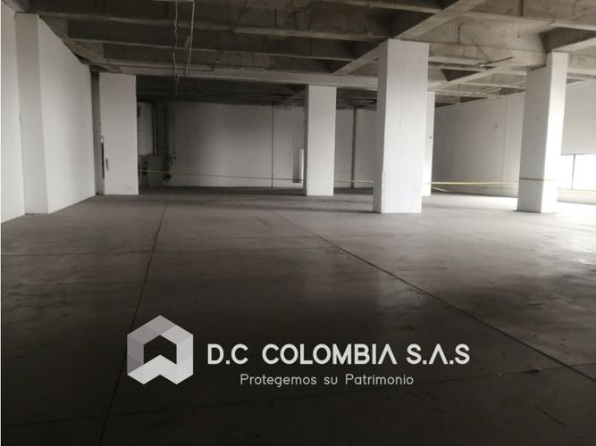 Local en venta en Toscana, Ibagué, 621 m² · foto 16 de 24
