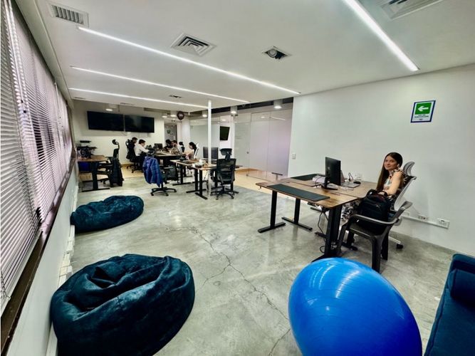 Oficina en venta en Milla De Oro, Medellín, 130 m² · foto 9 de 16