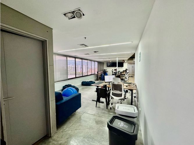 Oficina en venta en Milla De Oro, Medellín, 130 m² · foto 10 de 16