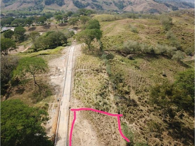 Lote en venta en El Rio, Manizales · foto 5 de 5