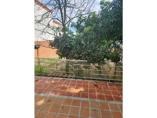Casa de 3 alcobas en venta en Mirolindo, Ibagué, 208 m² · foto 16 de 24