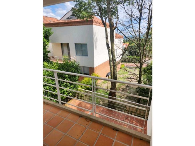 Casa de 3 alcobas en venta en Mirolindo, Ibagué, 208 m² · foto 21 de 24