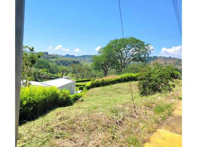 Lote en venta en El Rio, Manizales · foto 3 de 4