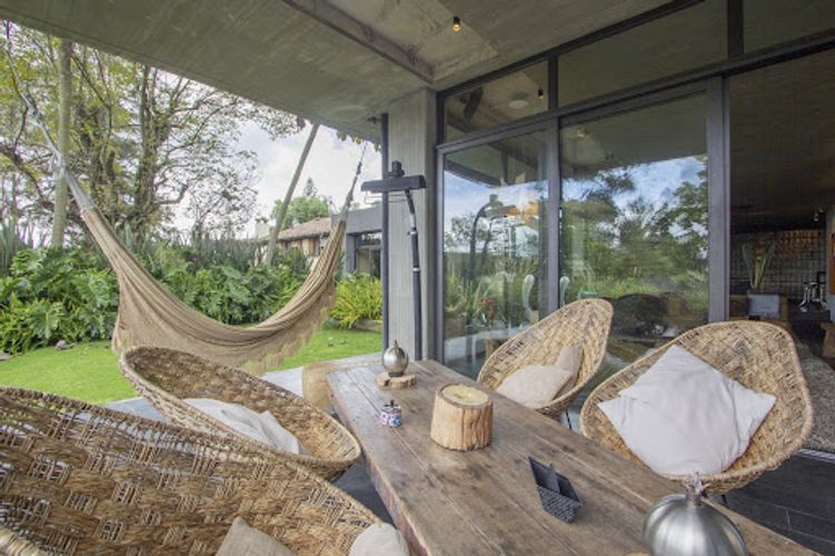 Casa de 4 alcobas en venta en Cerros De Niza, Bogotá, 880 m² · foto 9 de 24