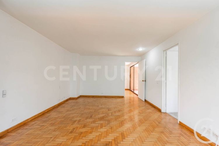 Apartamento de 3 alcobas en venta en Alejandría, Medellín, 197 m² · foto 4 de 20