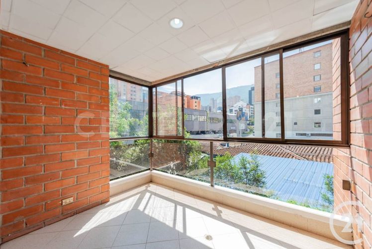 Apartamento de 3 alcobas en venta en Alejandría, Medellín, 197 m² · foto 5 de 20