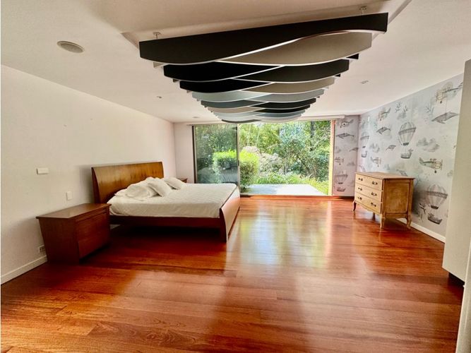 Casa de 2 alcobas en venta en El Poblado, Medellín, 500 m² · foto 24 de 24