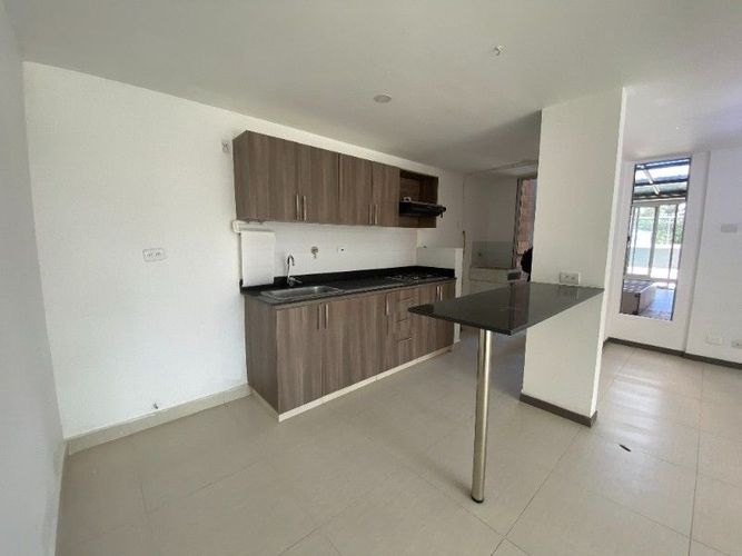 Apartamento de 3 alcobas en arriendo en Los Colegios, Rionegro, 80 m² · foto 4 de 20