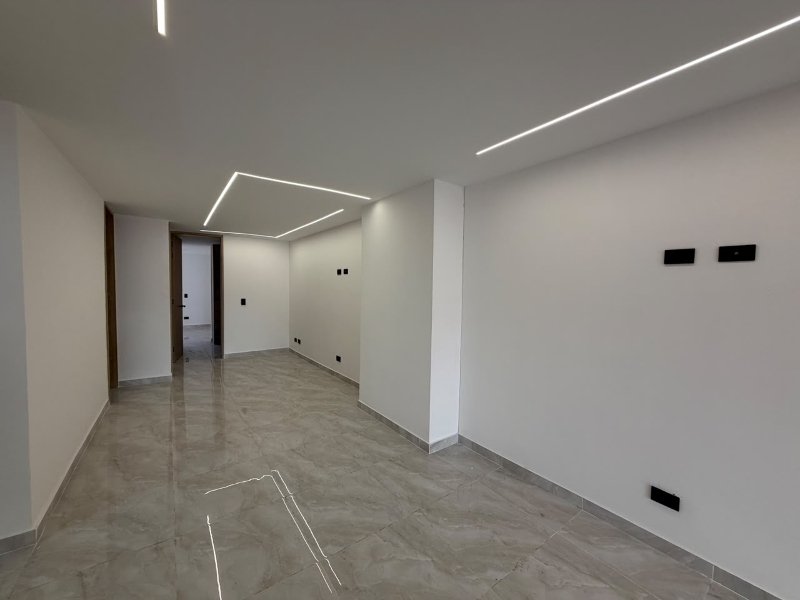 Apartamento en venta en Simon Bolivar, Medellín · foto 3 de 24