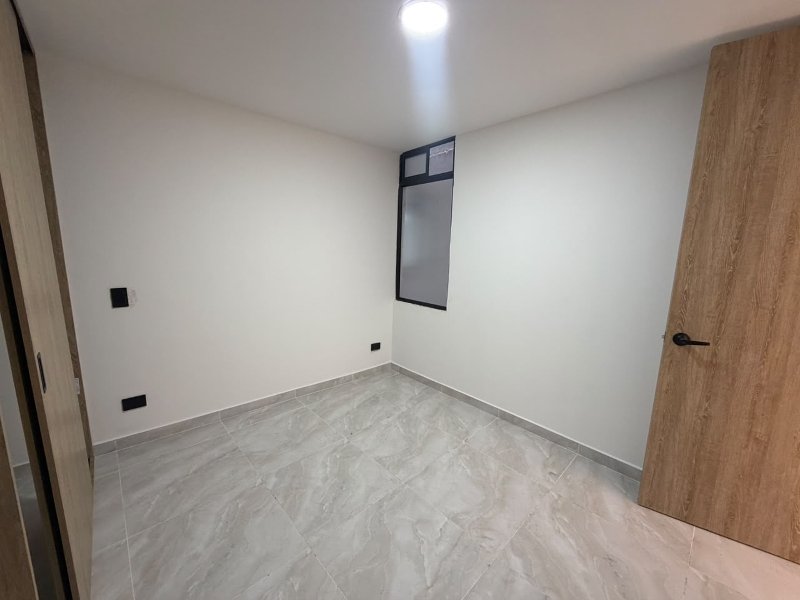 Apartamento en venta en Simon Bolivar, Medellín · foto 15 de 24