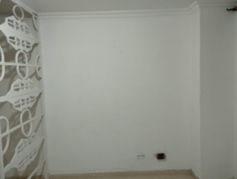 1BR Apartment in Calasanz (40 m²) - 4