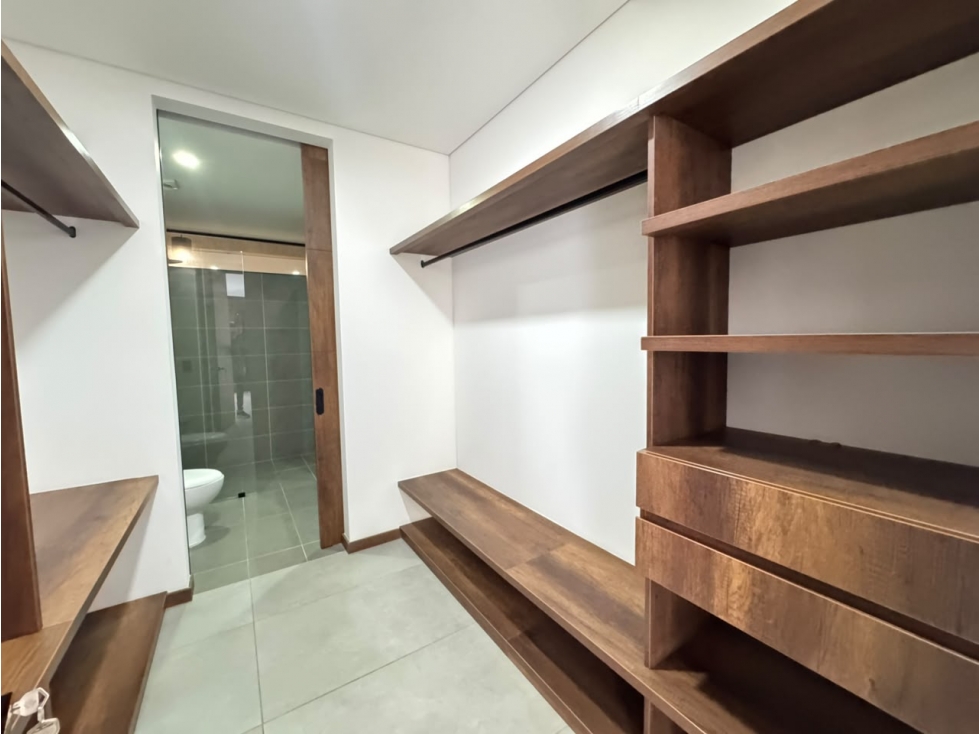 Apartaestudio en arriendo en El Poblado, Medellín · foto 8 de 14