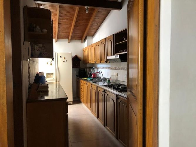 Apartamento de 4 alcobas en venta en Las Acacias, Medellín, 167 m² · foto 12 de 18