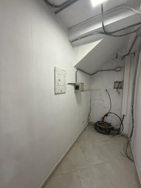 Oficina en arriendo en Florida Nueva, Medellín, 180 m² · foto 11 de 11