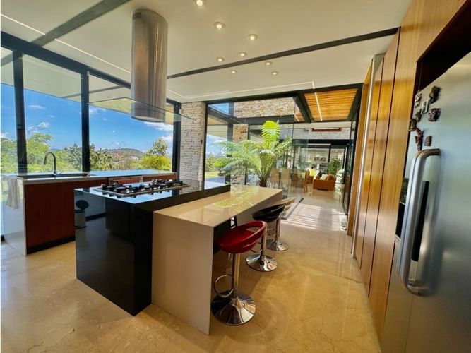 Casa de 3 alcobas en venta en Las Palmas, Envigado, 450 m² · foto 22 de 24