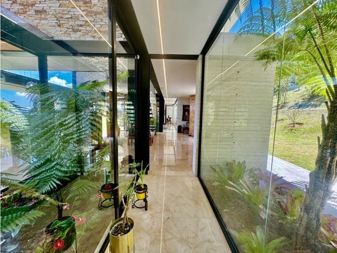 Casa de 3 alcobas en venta en Las Palmas, Envigado, 450 m² · foto 24 de 24