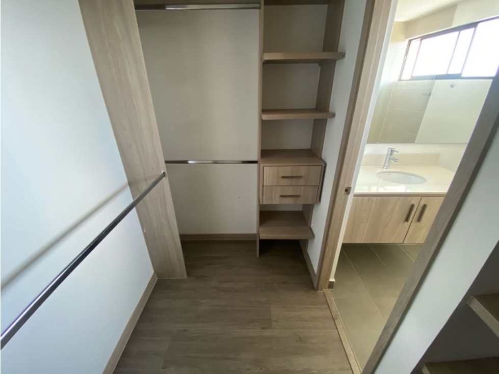 Apartamento en arriendo en San Antonio De Pereira, Rionegro · foto 15 de 24
