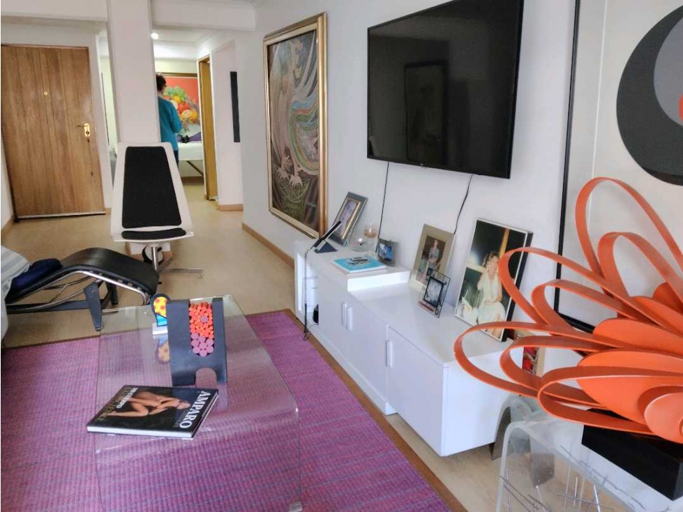 Apartamento en venta en El Chico, Bogotá · foto 6 de 24