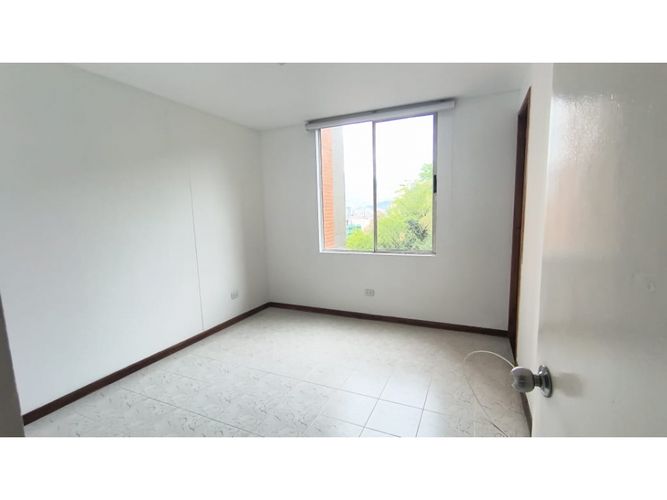 Apartamento de 3 alcobas en arriendo en San Diego, Medellín, 76 m² · foto 6 de 15