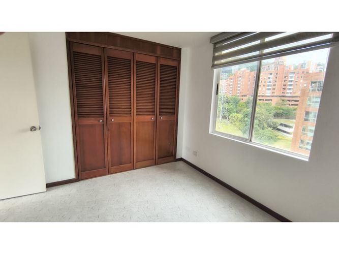 Apartamento de 3 alcobas en arriendo en San Diego, Medellín, 76 m² · foto 13 de 15