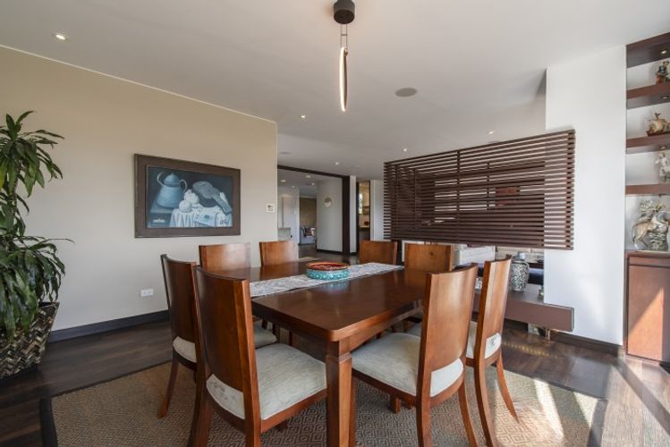 Casa de 5 alcobas en arriendo en Aposentos, Sopó, 275 m² · foto 3 de 19