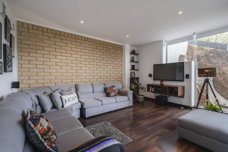 Casa de 5 alcobas en arriendo en Aposentos, Sopó, 275 m² · foto 6 de 19