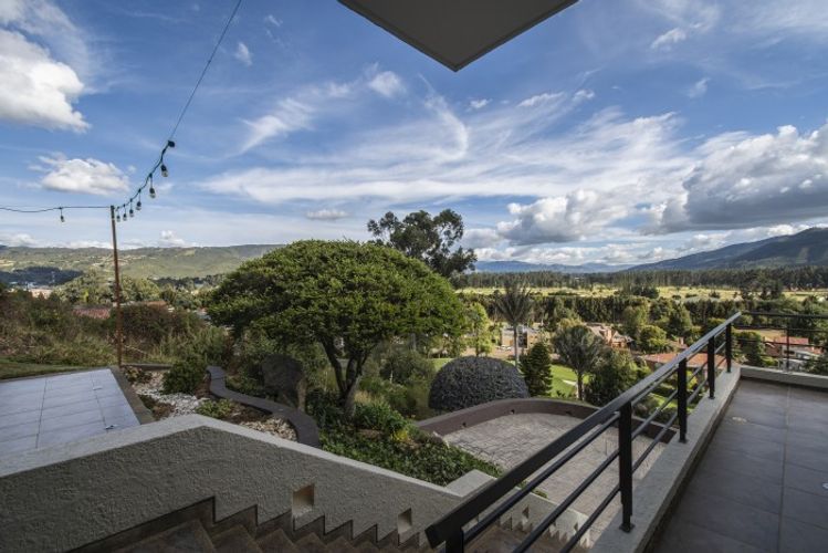 Casa de 5 alcobas en venta en Aposentos, Sopó, 450 m² · foto 9 de 19