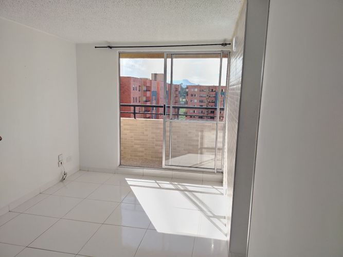 Apartamento de 3 alcobas en arriendo en Conjunto Residencial Boreal, Madrid, 56 m² · foto 11 de 24
