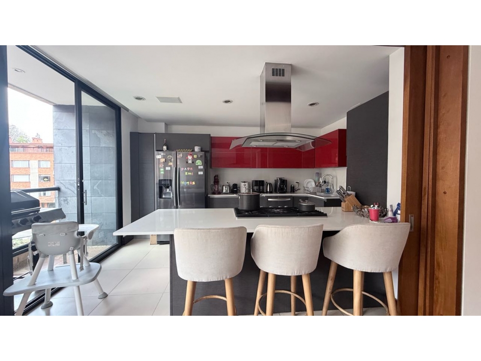 Apartamento en venta en Santa Barbara Occidental, Bogotá · foto 3 de 18