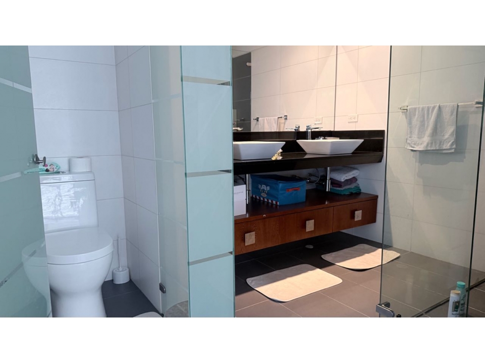 Apartamento en venta en Santa Barbara Occidental, Bogotá · foto 8 de 18